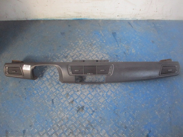 фото №1, Citroen c8 +ґрати обдув +подушка панель приладів