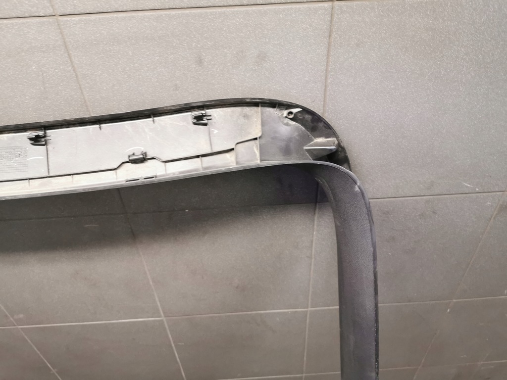 фото №14, Обивка крышки audi a5 sportback 8t8867979 czarna