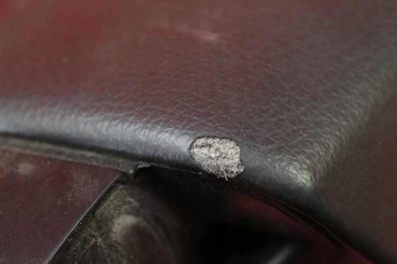 фото №6, Подлокотник крышка кожаный 30643895 volvo v70 2 ii lift 00-07