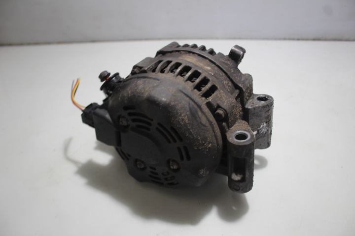 фото №3, Генератор toyota avensis ii t25 2.0d4d