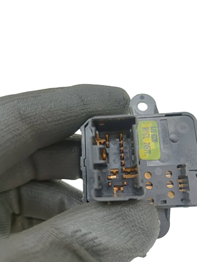 фото №7, Honda fr-v 2008 кнопка регулировки зеркал боковых