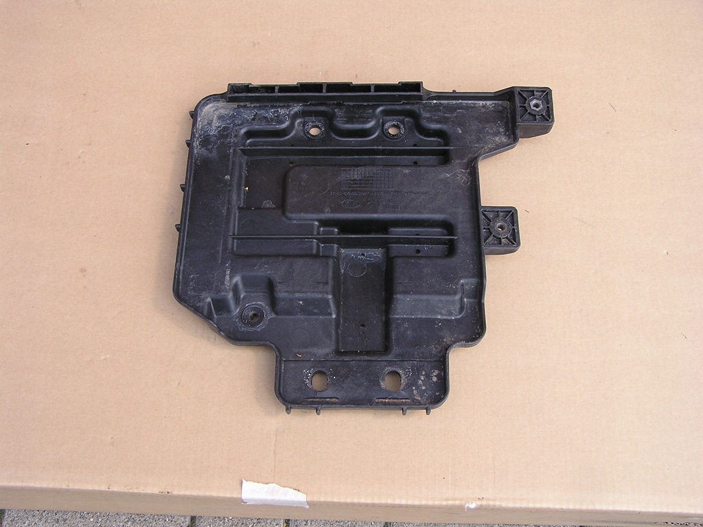фото №1, Основание pod аккумулятор kia soul i 16b 37150-2k450