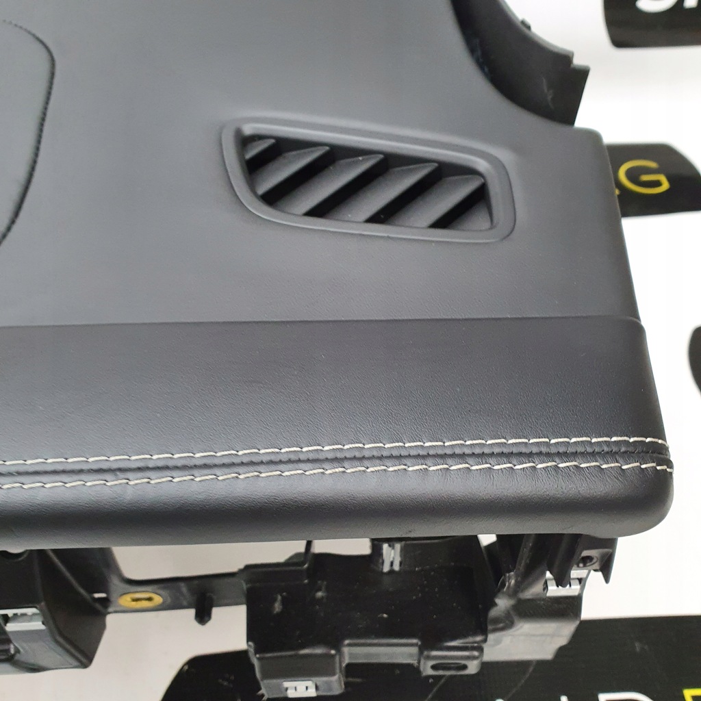 фото №10, Macan панель приладів консоль подушки безпеки ремені подушка безпеки