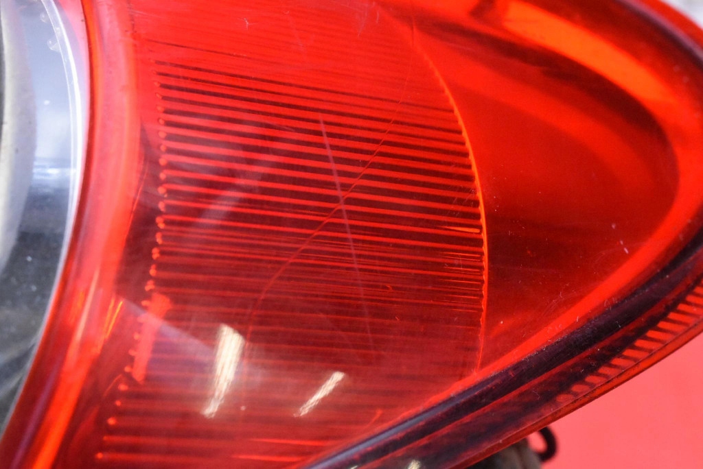 фото №11, Лампа правая задняя задняя nissan nv200 1 i 09-21