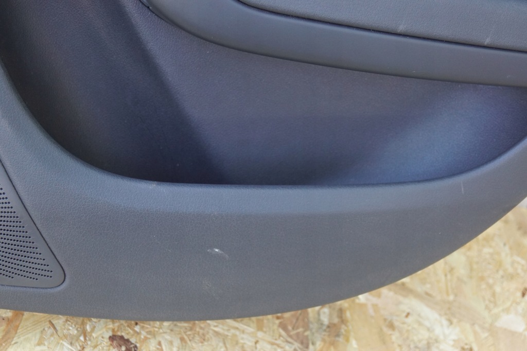 фото №7, Обшивка дверь правый задняя audi a4 b8 s-line