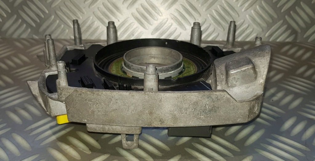 фото №9, Bmw 5 e60 e61 датчик kąta поворота модуль centrala руля дорожка подшипника 03-06r