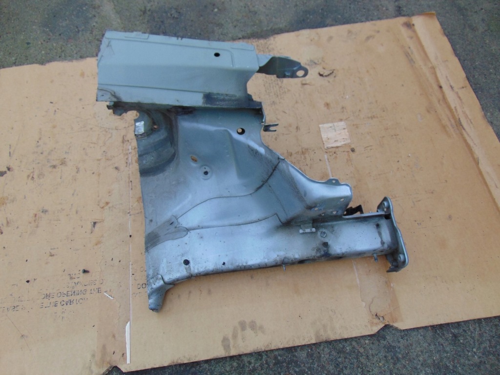 Лонжерон чверть правий перед vw caddy 3 рестайлінг  2010-2015 Зі Шроту