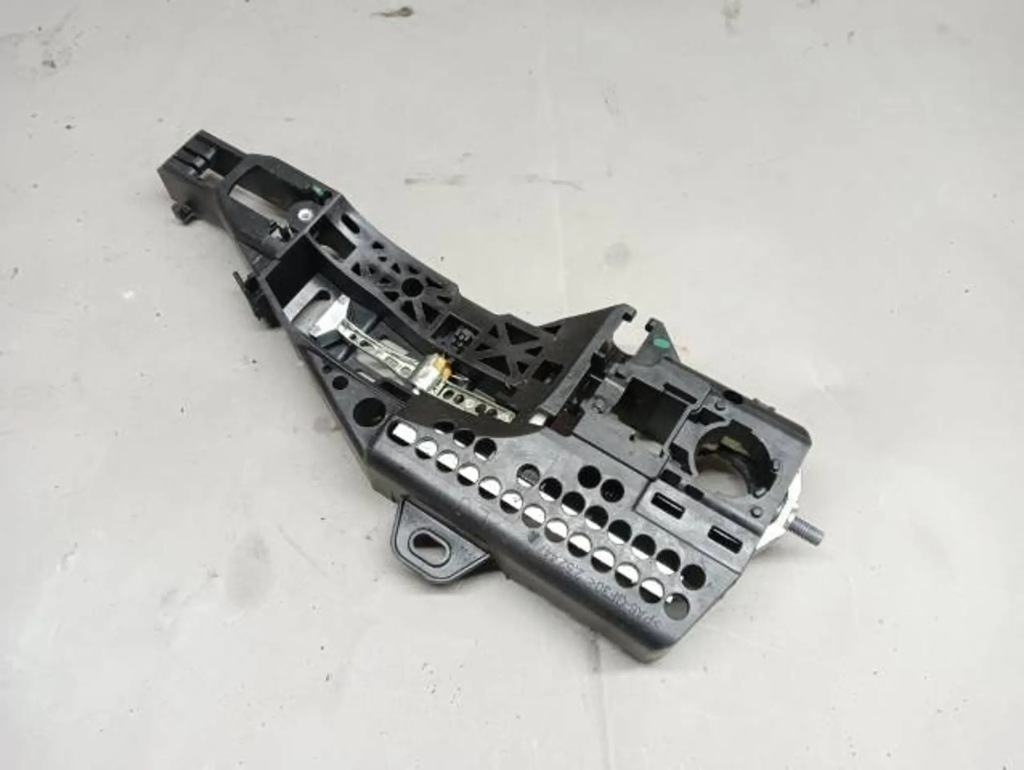 фото №1, M19 renault zoe кронштейн кронштейн ручка левый перед 806077201r