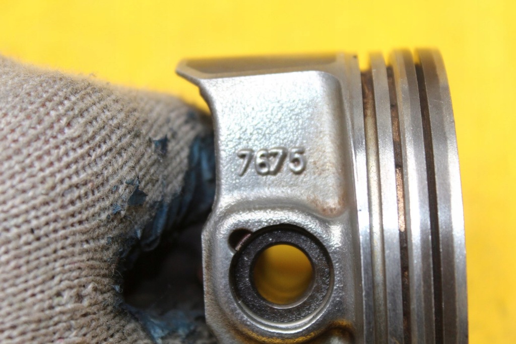 фото №10, Поршень шатун volkswagen golf v seat ibiza iv 1.4 b 032t