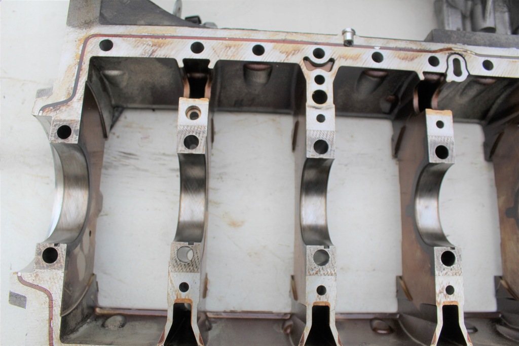 фото №14, Блок двигуна bmw e90 e91 e81 e82 2.0b n43b20a