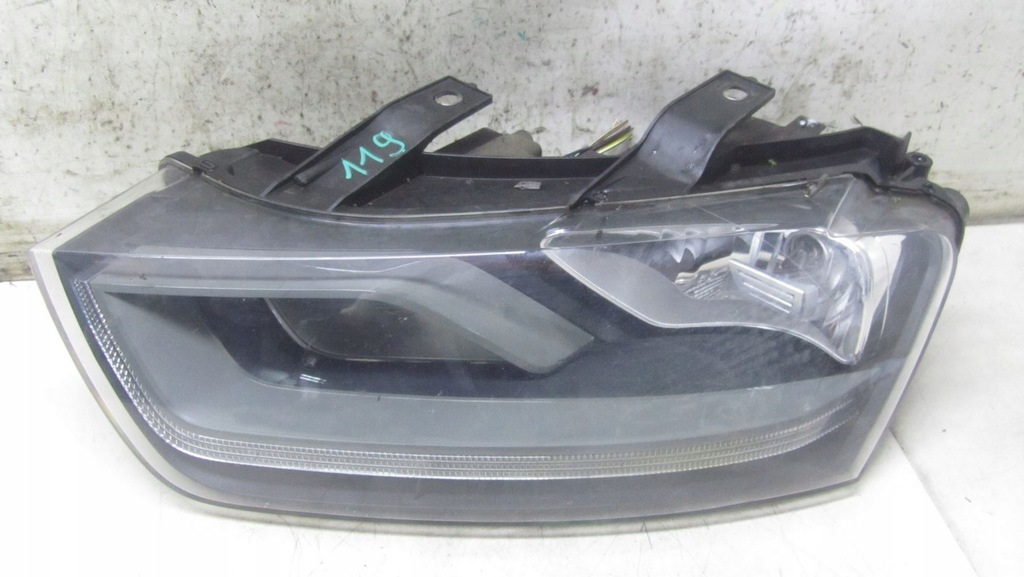 фото №1, Audi q3 8u лампа правая перед 8u0941003n 11-