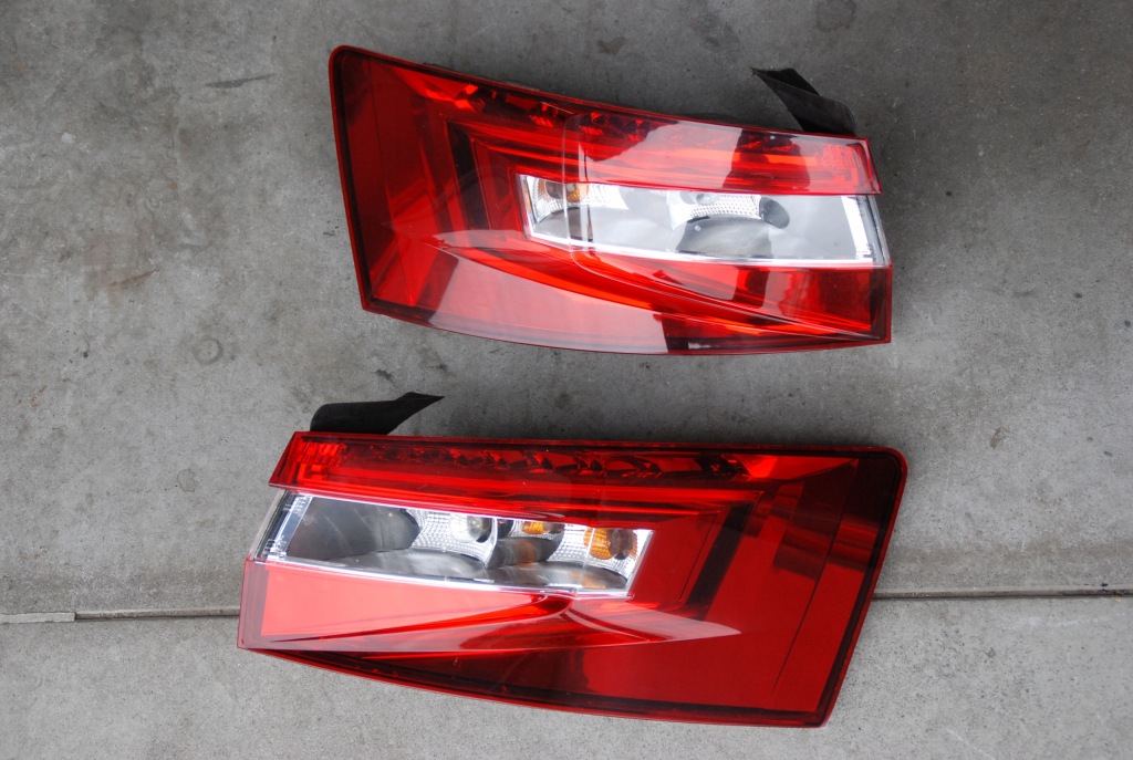 фото №5, Skoda superb 3 iii hb liftback лампа l / p задняя 17r