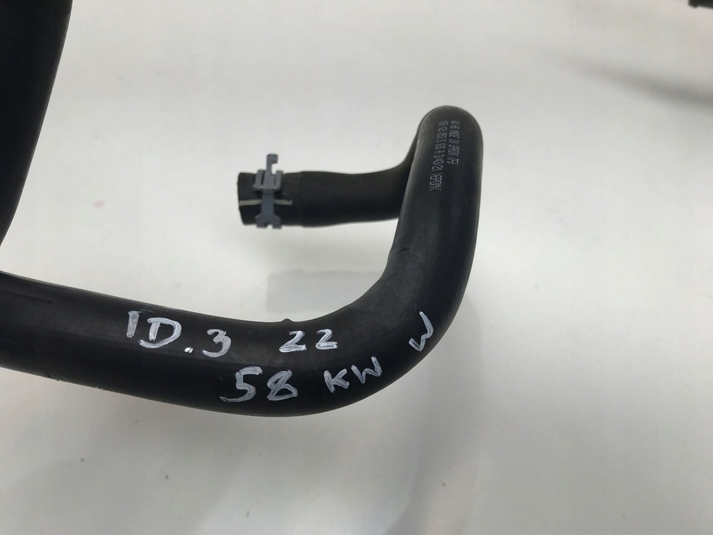 фото №4, Vw id.3 cupra born 2023 шланг wąż wody труба