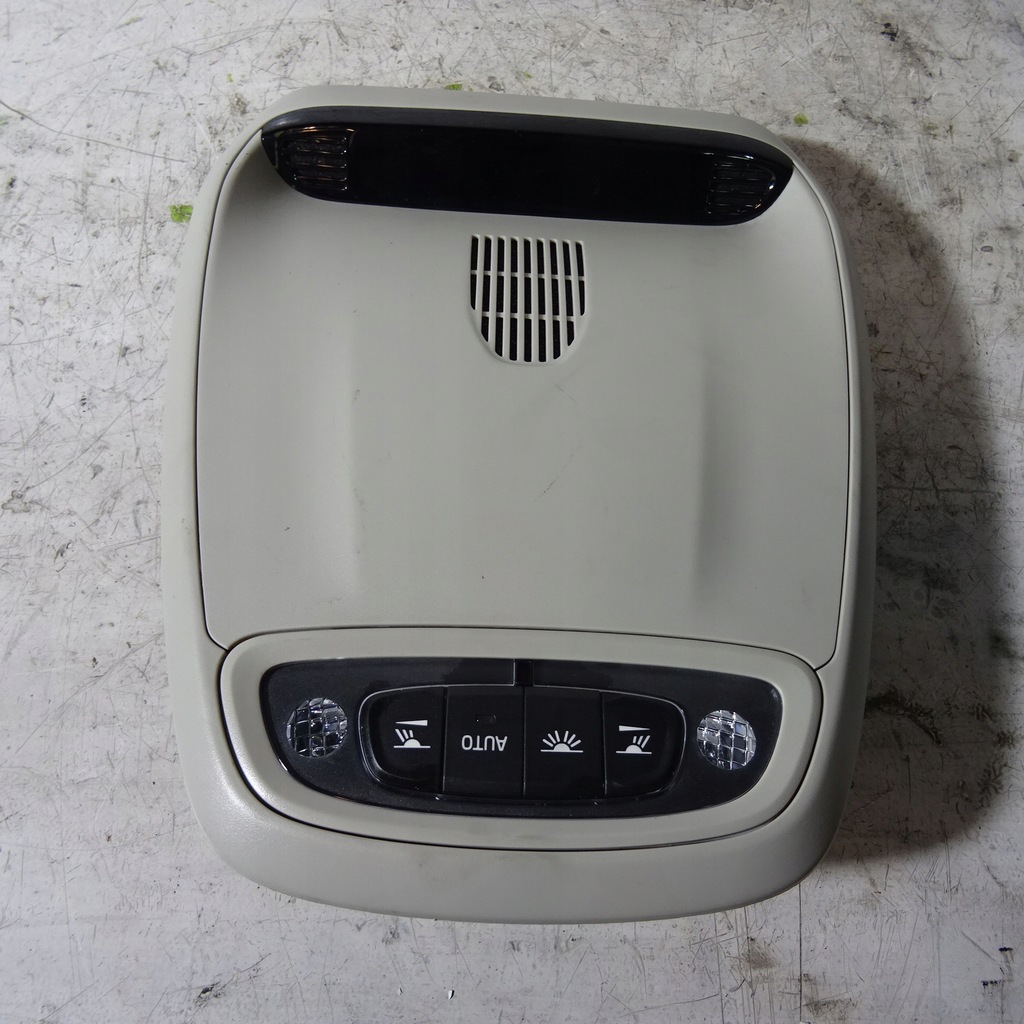 фото №1, Volvo v40 14r ліхтарі салону 31398259