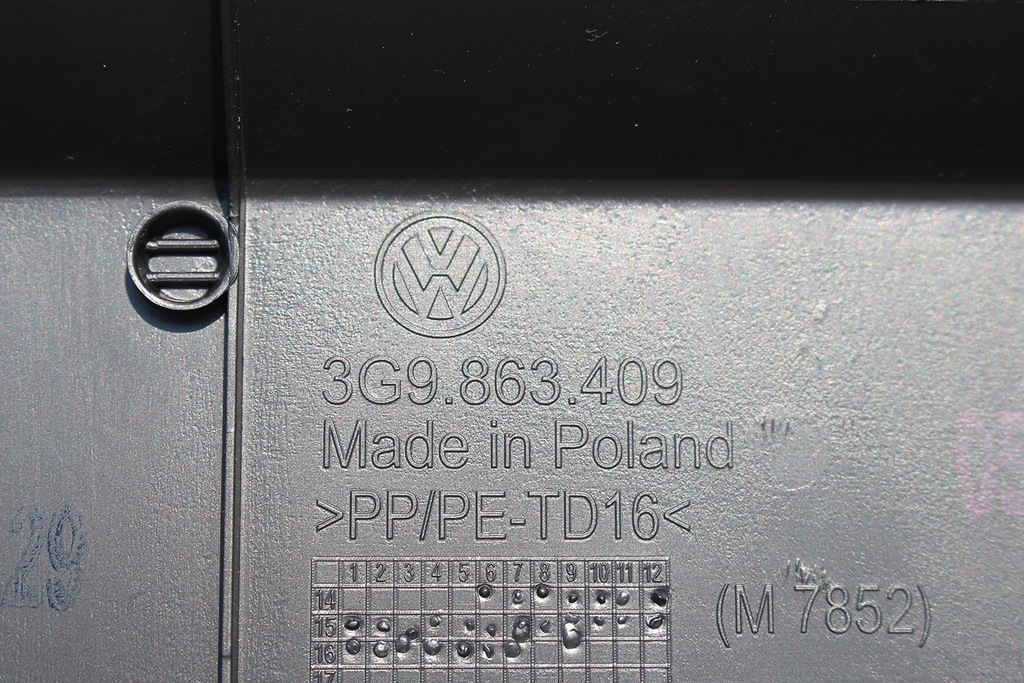 фото №7, Vw passat b8 kombi обшивка + килимок багажника обшивки багажник оббивка 3g986