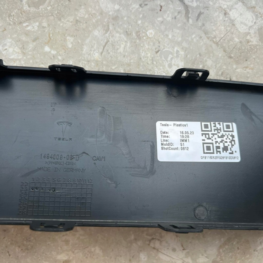 Tesla model y 2020- заглушка бампера задняя 1494009-00-d Цена