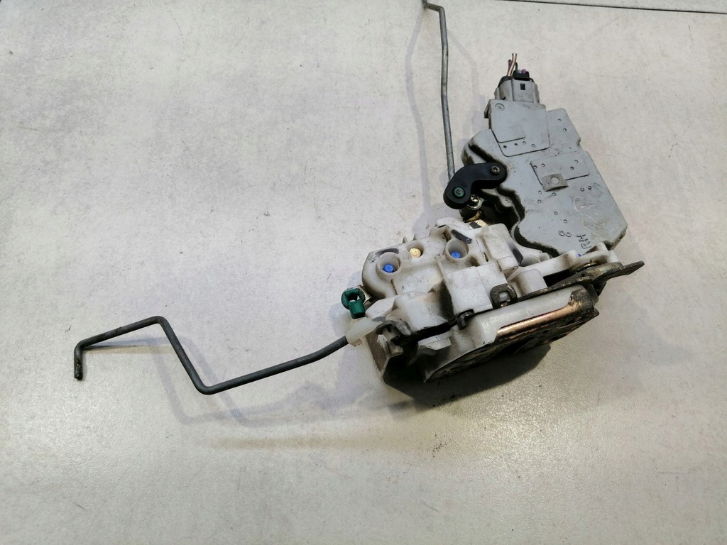 фото №7, Замок двері правий перед nissan primera p11 6 pin