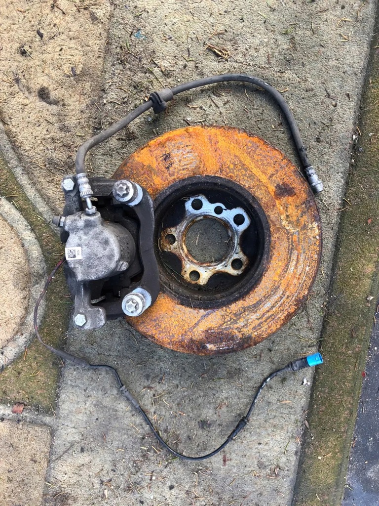 фото №9, Тормозные диски тормозные суппорты перед bmw 3 g20 g21 307x24 комплект