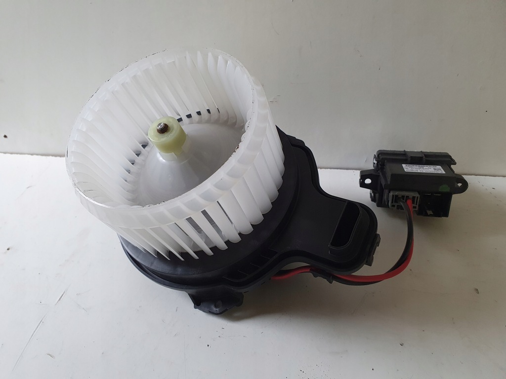 фото №1, Ford focus mk4 повітродувка вентилятор резистор europa