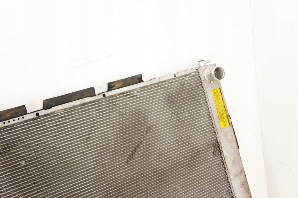 Lz197 lexus rx 2 3.0i радиатор воды Оригинал