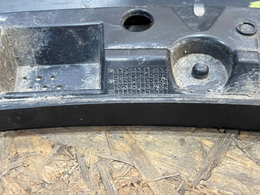 фото №10, Volvo v60 v-60 ii 2 cross country 18- молдинг накладка na крыло правый задняя