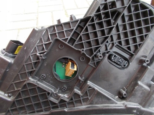 фото №13, Лампа правая ксенон led skoda superb iii 3v1941016b