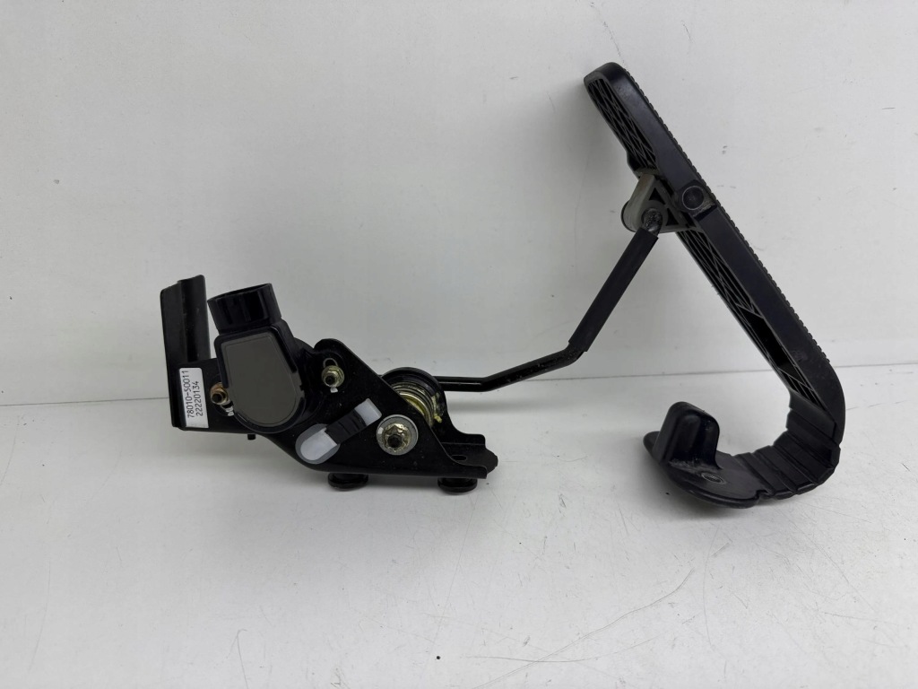 Купити Педаль газу 2005 lexus ls ucf30 7801050011