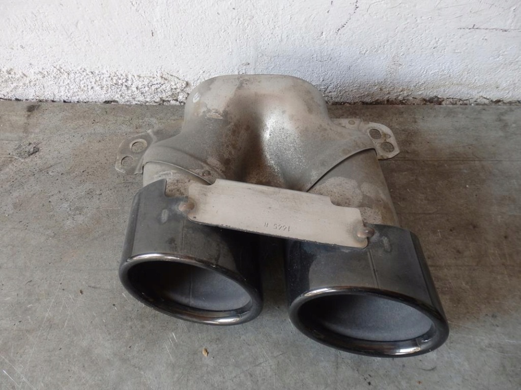 фото №1, Наконечник выхлоп mercedes w118 cla amg 45 35