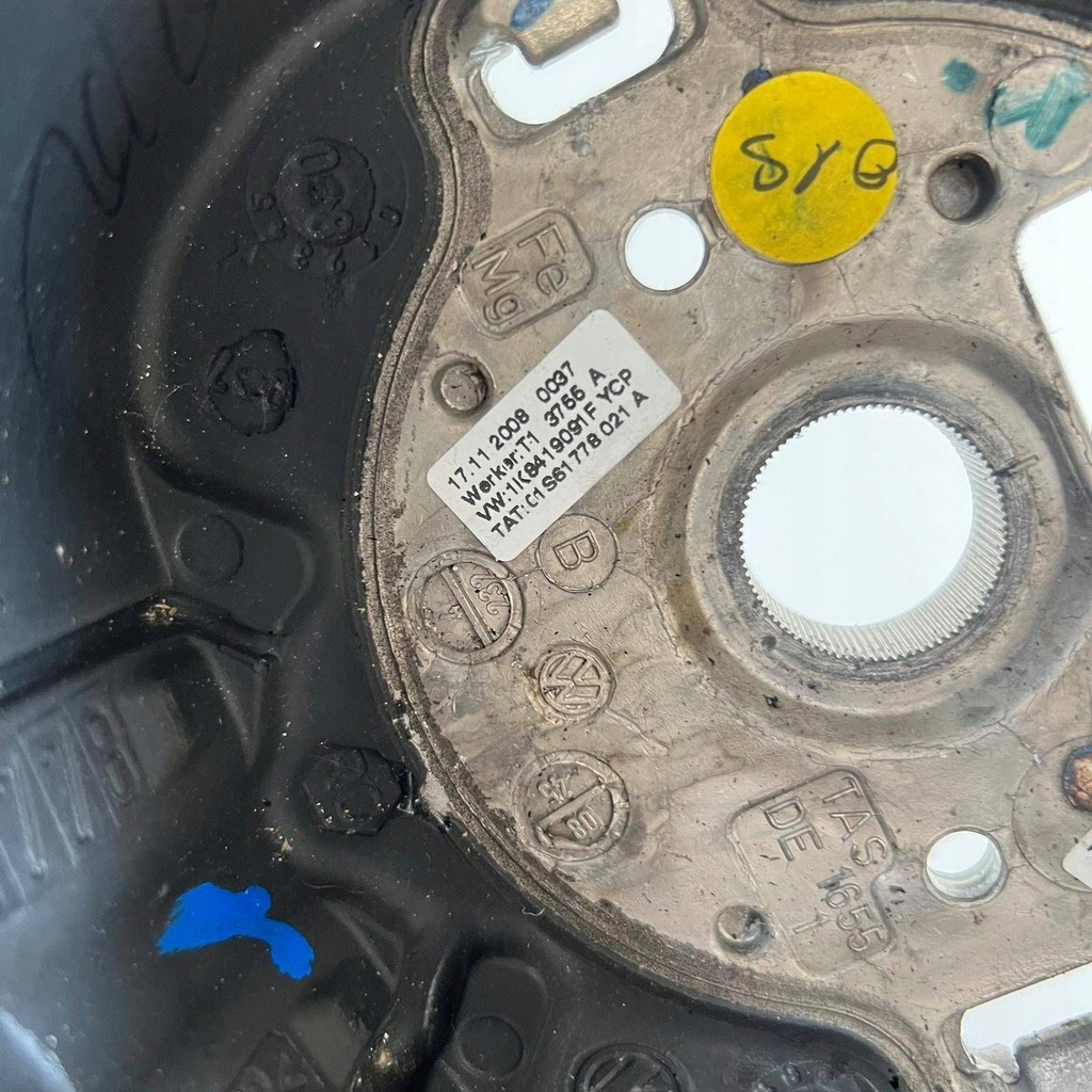 фото №14, Vw golf v 5 r32 gti scirocco повітропровід dsg шкіра зрізана мультифункція 1k841