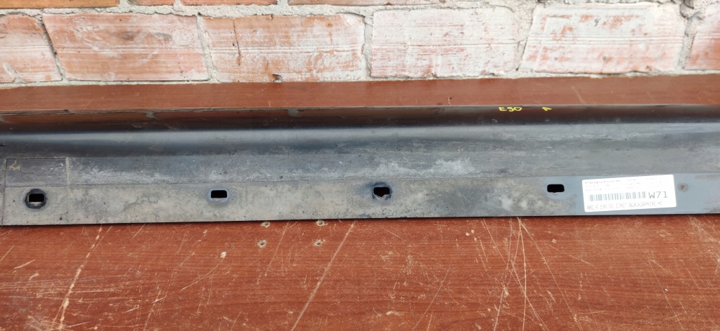 фото №9, Bmw 3 e90 e91 молдинг порог правая czarna порог