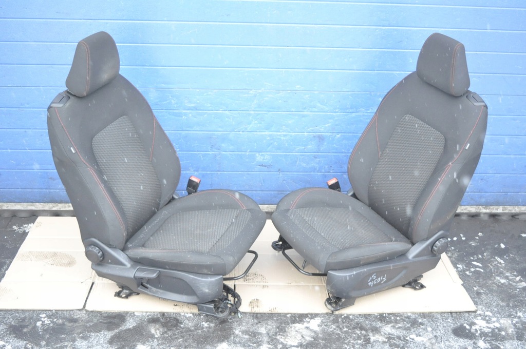 фото №6, Ford fiesta mk8 3d st-line сидіння заднє сидіння anglik + подушки безпеки w сидіння