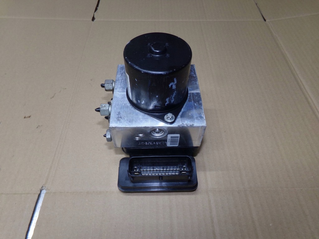 фото №1, Насос abs opel insignia a 22838815