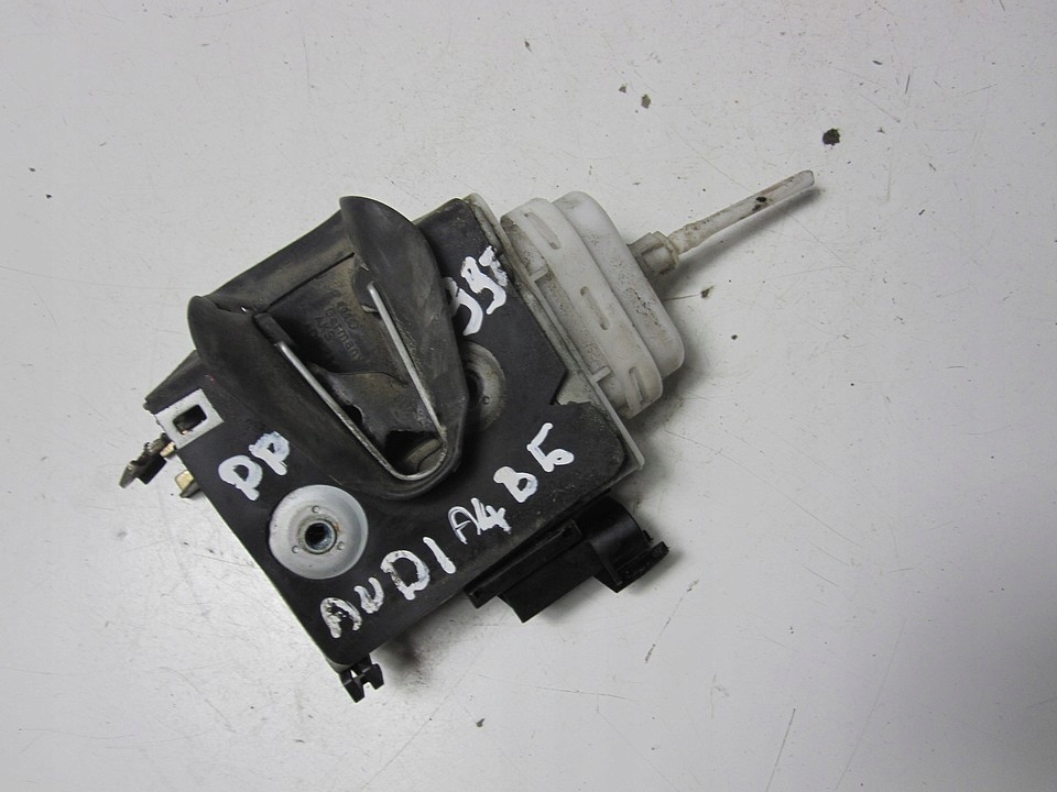 фото №1, Замок дверь передний правый audi a4 b5 99r