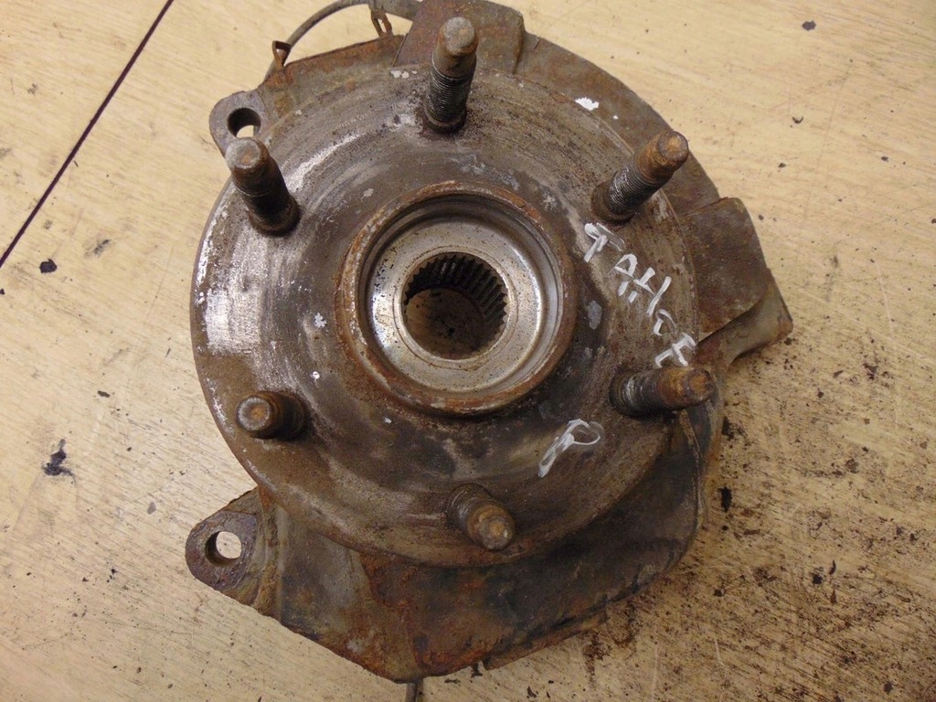 фото №1, Поворотный кулак ступица правая перед chevrolet tahoe 5.3