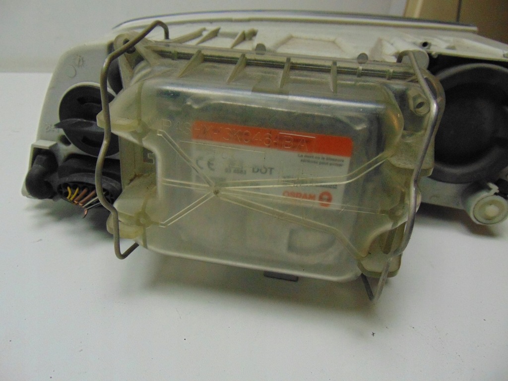 фото №14, Лампа левая перед ксенон skoda octavia ii 2 2004-08 1z1941017n europa