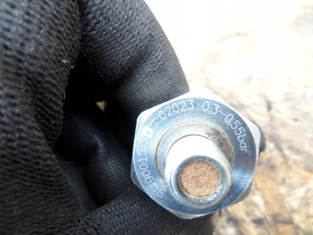 фото №5, Датчик давления масла opel corsa d astra j a14xer a12xer meriva agila