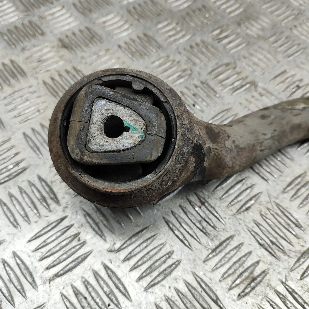 фото №6, Bmw x6 f16 2014 правая сторона нижний рычаг передний