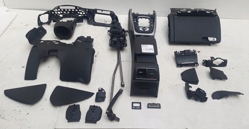 фото №1, Туннель подлокотник кожа audi a5 8t0 coupe