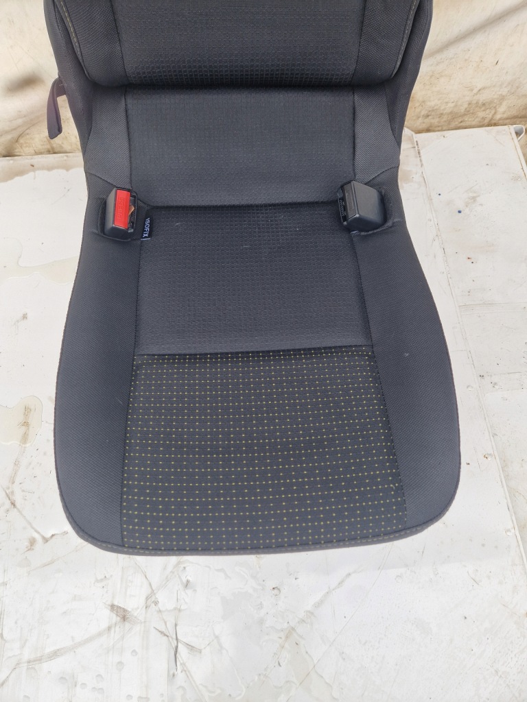 фото №3, Renault scenic сидіння заднє сидіння 2 ряд складний задня задній середній