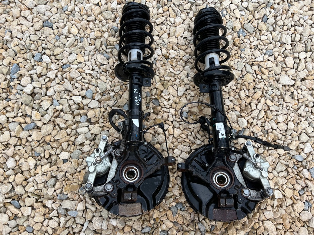 фото №2, Ford ka+ plus амортизатор поворотный кулак левая