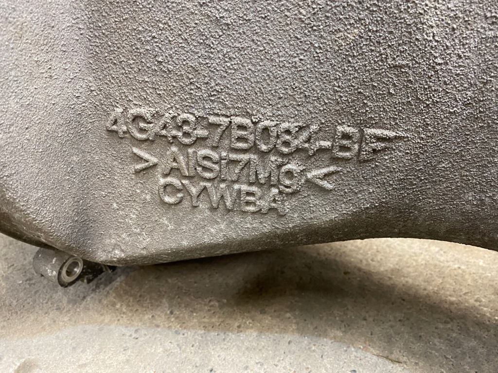 фото №8, Wał привідний з корпус aston martin db9 5.9 v12 4g43-7b084-bf