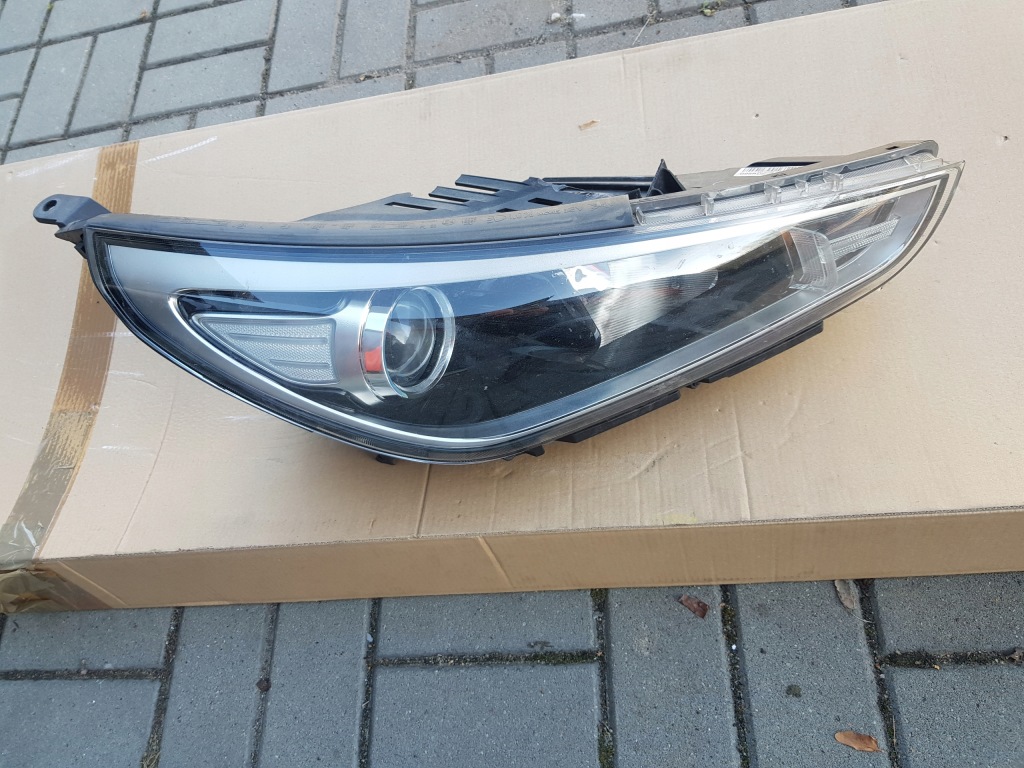 фото №1, Лампа правая правый перед передняя hyundai i30 iii 3