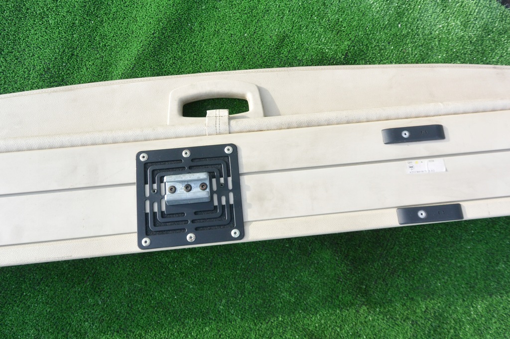 фото №9, Шторка багажника бежева w211 mercedes-benz kombi