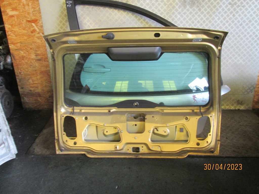 фото №5, Крышка багажника задняя багажника volvo v40