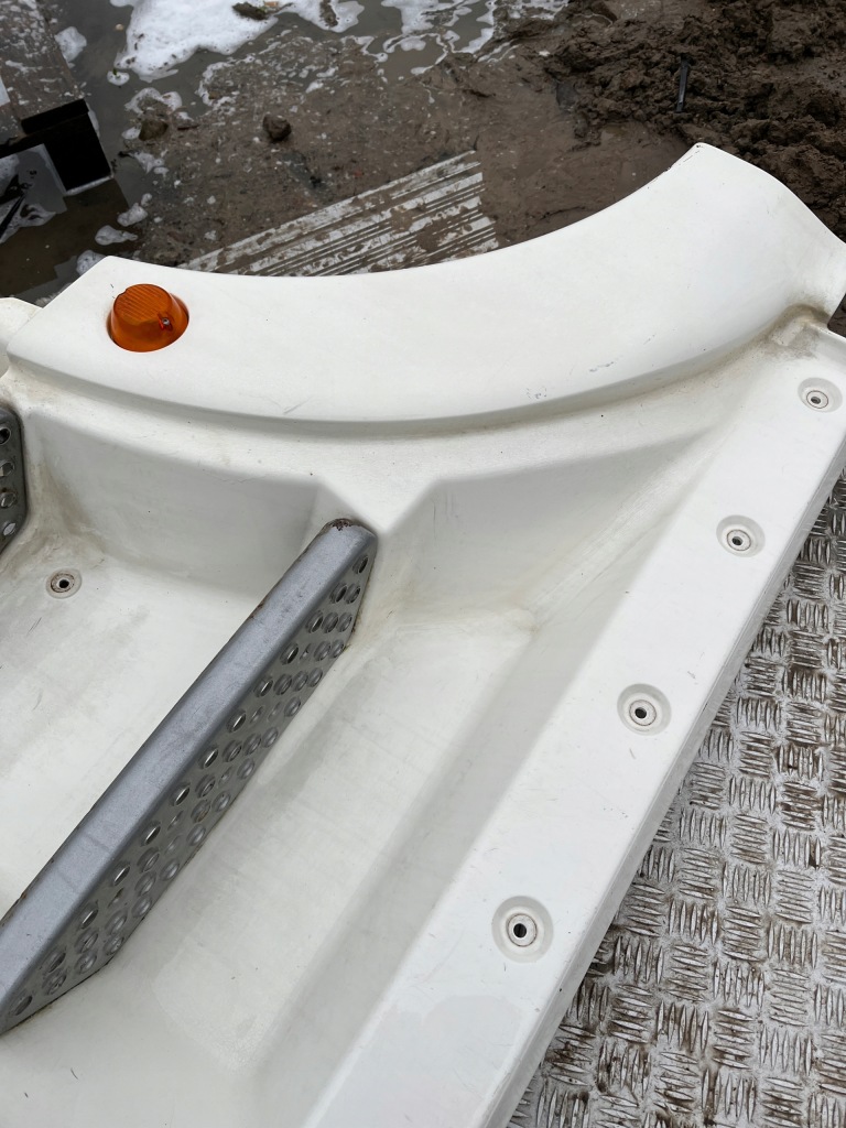 Man tga tgx подножка подножка кабины 81615100542 с Разборки