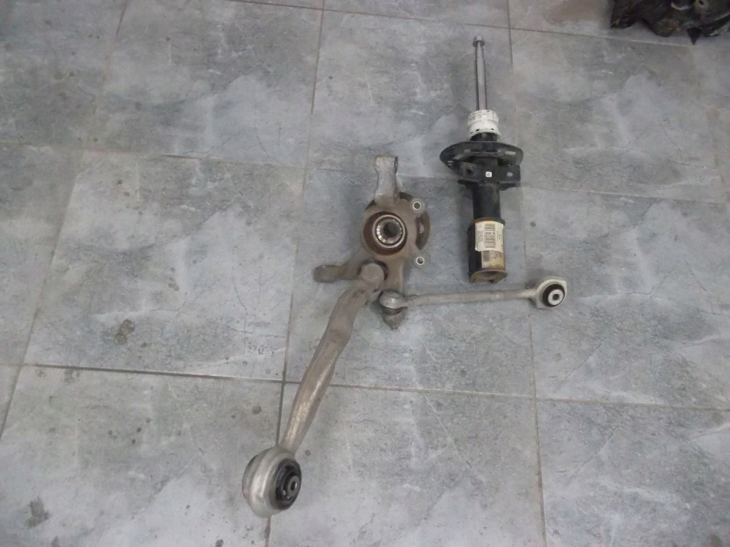 фото №1, Mercedes cls 218 w218 4 matic поворотный кулак рычаги