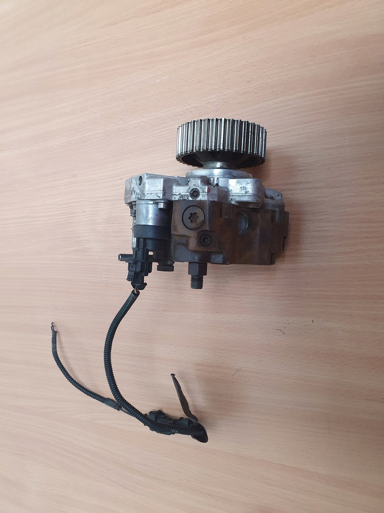 фото №8, Насос впрыскная dodge nitro 2.8crd 0445010152 35022104h