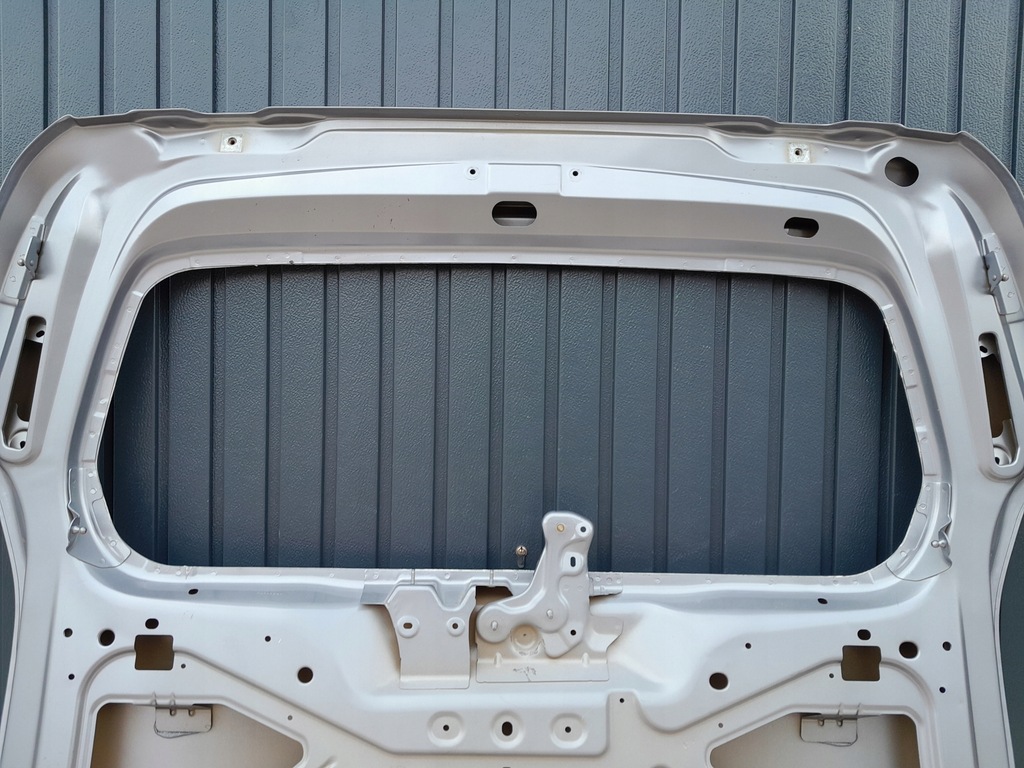 фото №9, Крышка багажника задняя задняя toyota proace city 18-