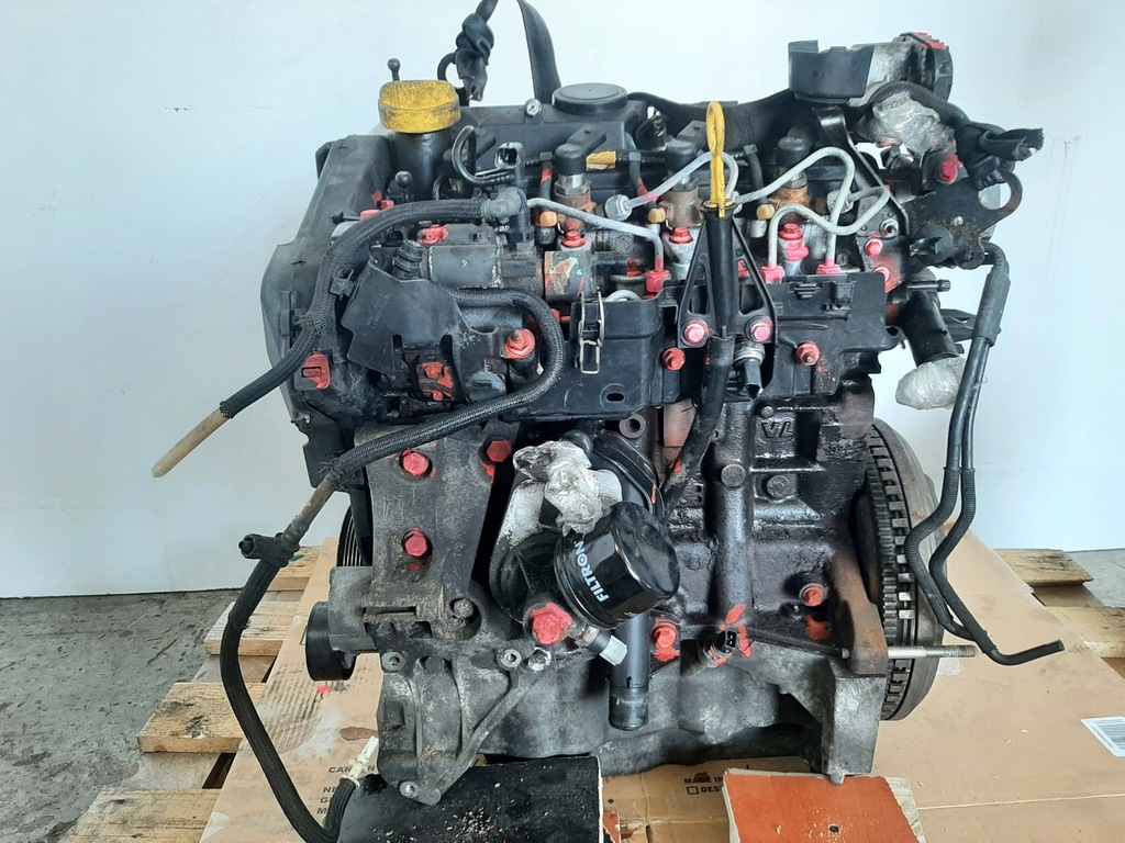 фото №14, Renault clio iii 5d 1.5dci 07r двигатель k9k 764 siemens 78kw 106km