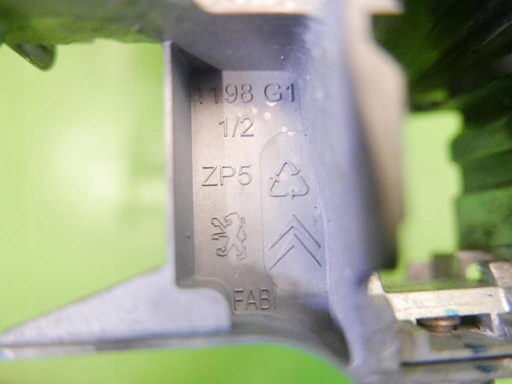 фото №10, Ручка зовнішня ліва перед peugeot 208 i phi 12-